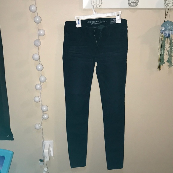 NWT American Eagle Jeans - Picture 1 of 5
